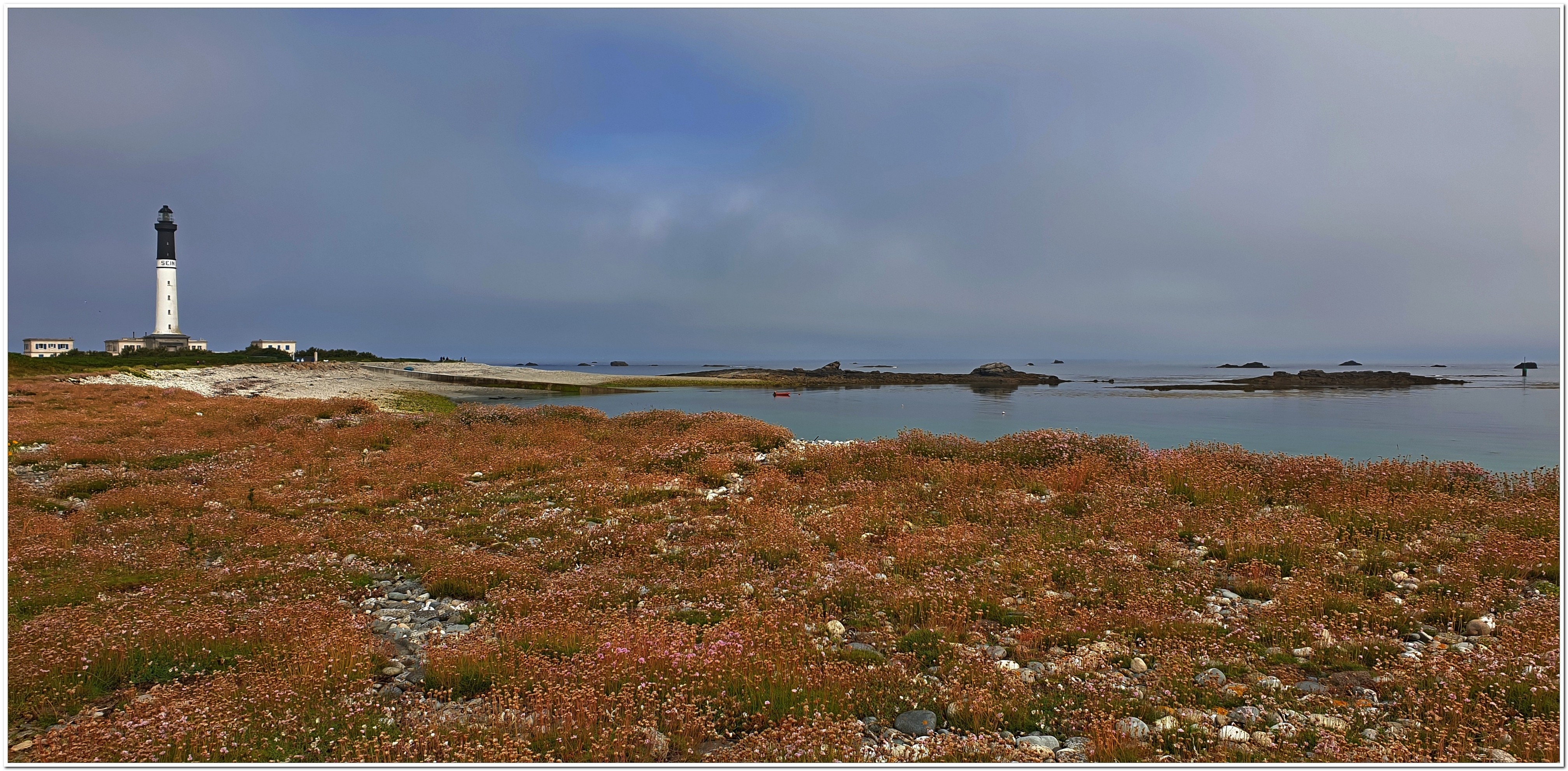 Ronan ile de sein le phare 